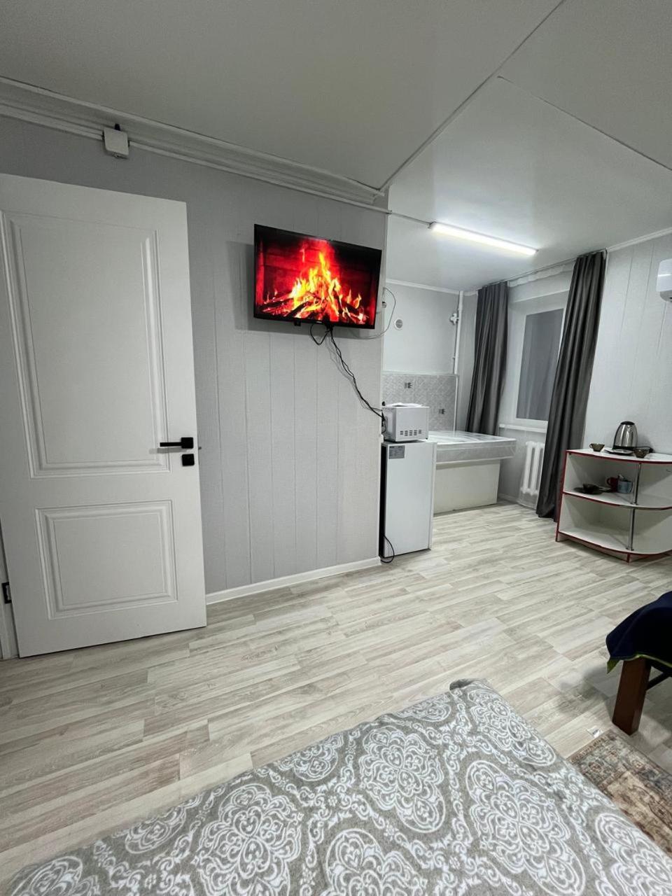 Ахметова 4 Krasnoye Pole Exterior foto